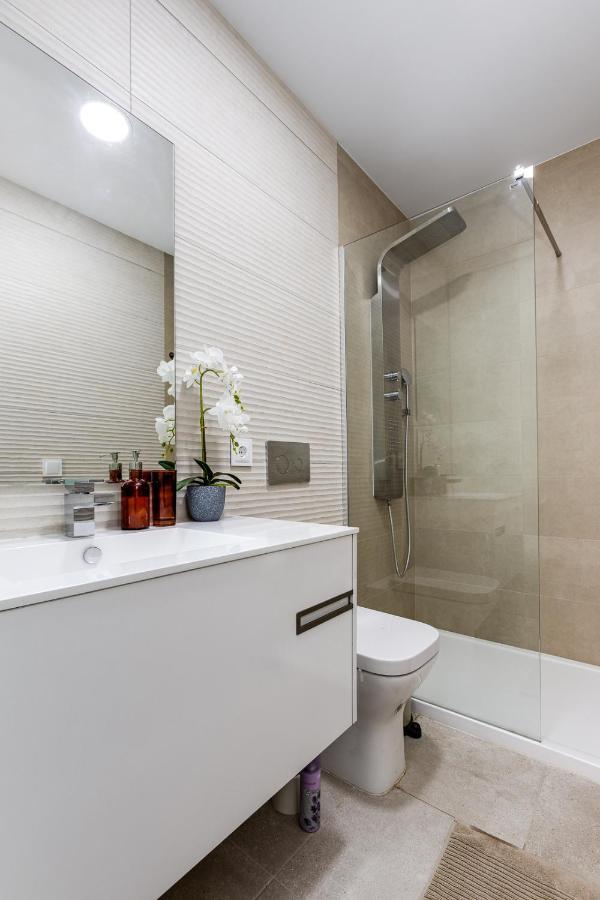 Moderno Apartamento Scandic, Playa Del Cura 또레비에하 외부 사진