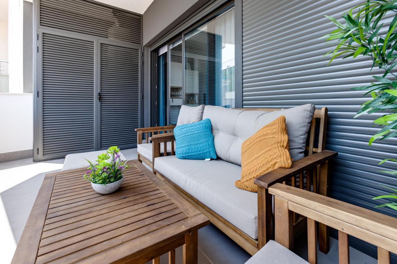Moderno Apartamento Scandic, Playa Del Cura 또레비에하 외부 사진