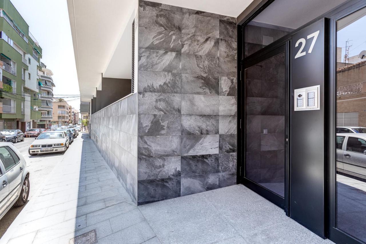 Moderno Apartamento Scandic, Playa Del Cura 또레비에하 외부 사진