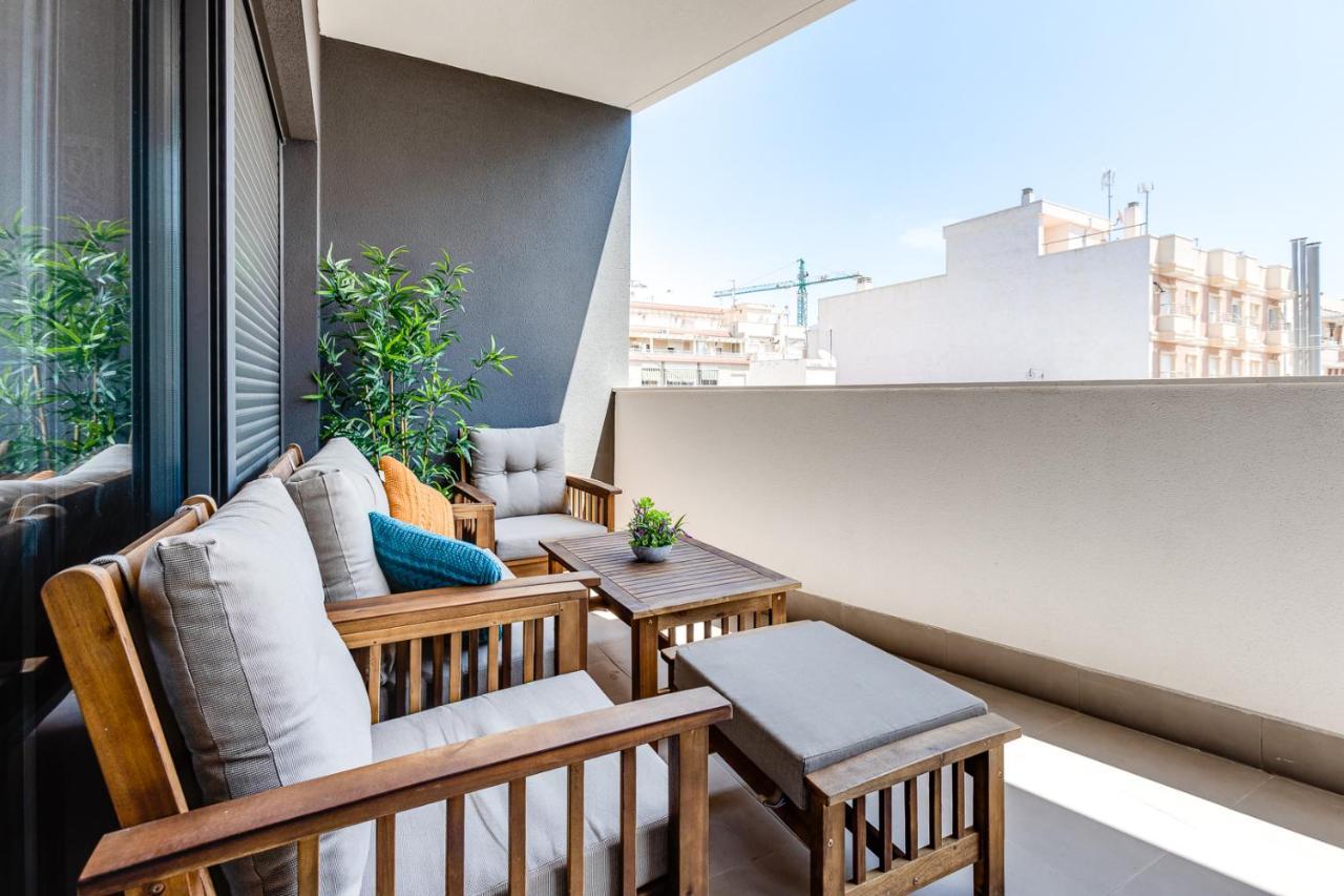Moderno Apartamento Scandic, Playa Del Cura 또레비에하 외부 사진