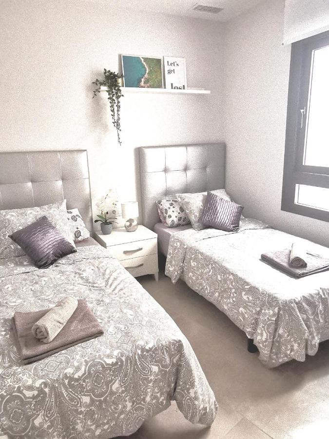 Moderno Apartamento Scandic, Playa Del Cura 또레비에하 외부 사진